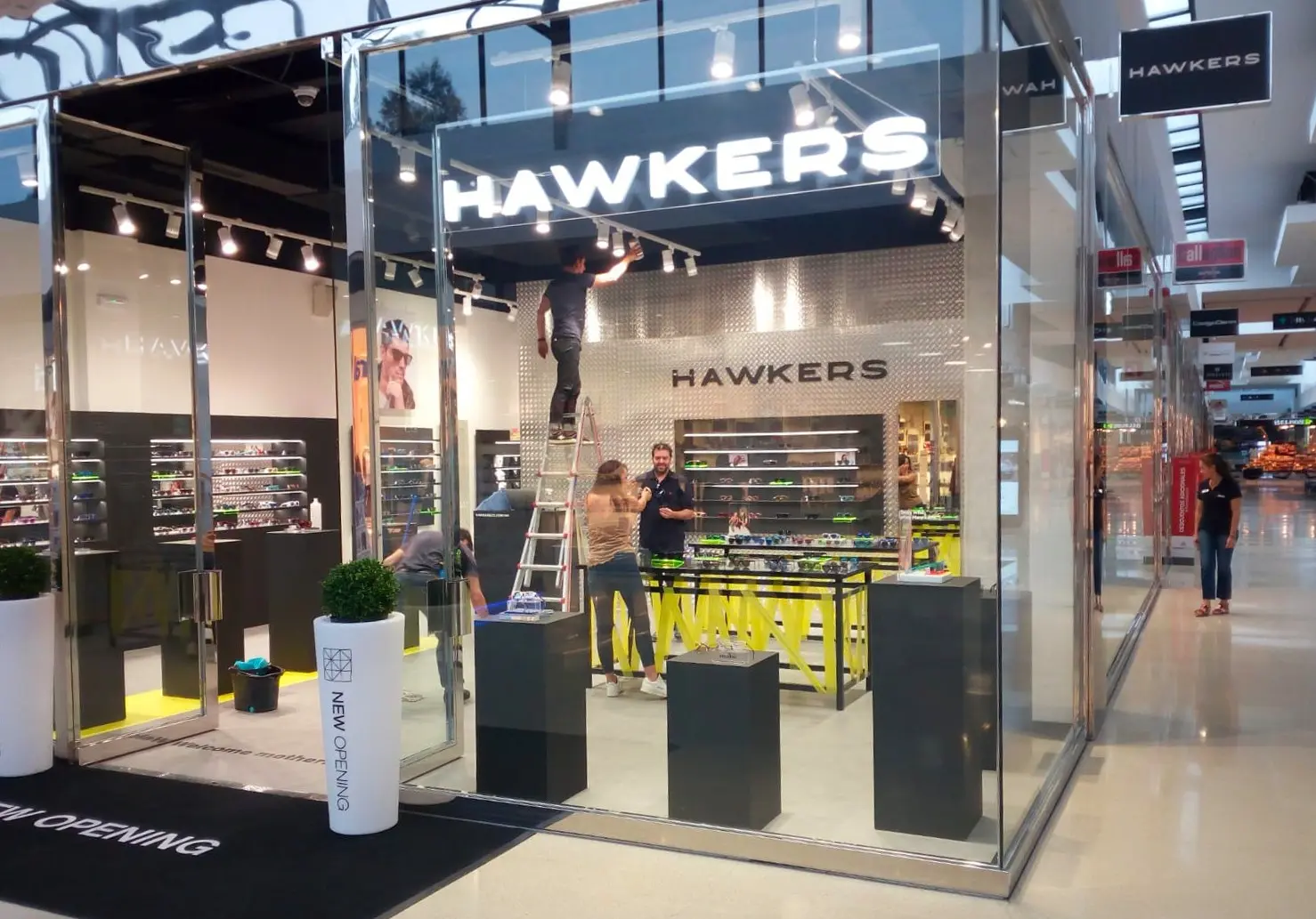 Letrero 3D frontlit sidelit todo acrilico - hawkers