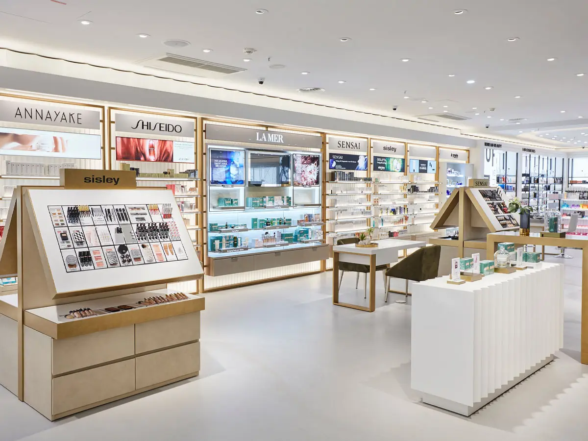DISEÑO Y REMODELACIÓN DE TIENDAS Y LOCALES COMERCIALES